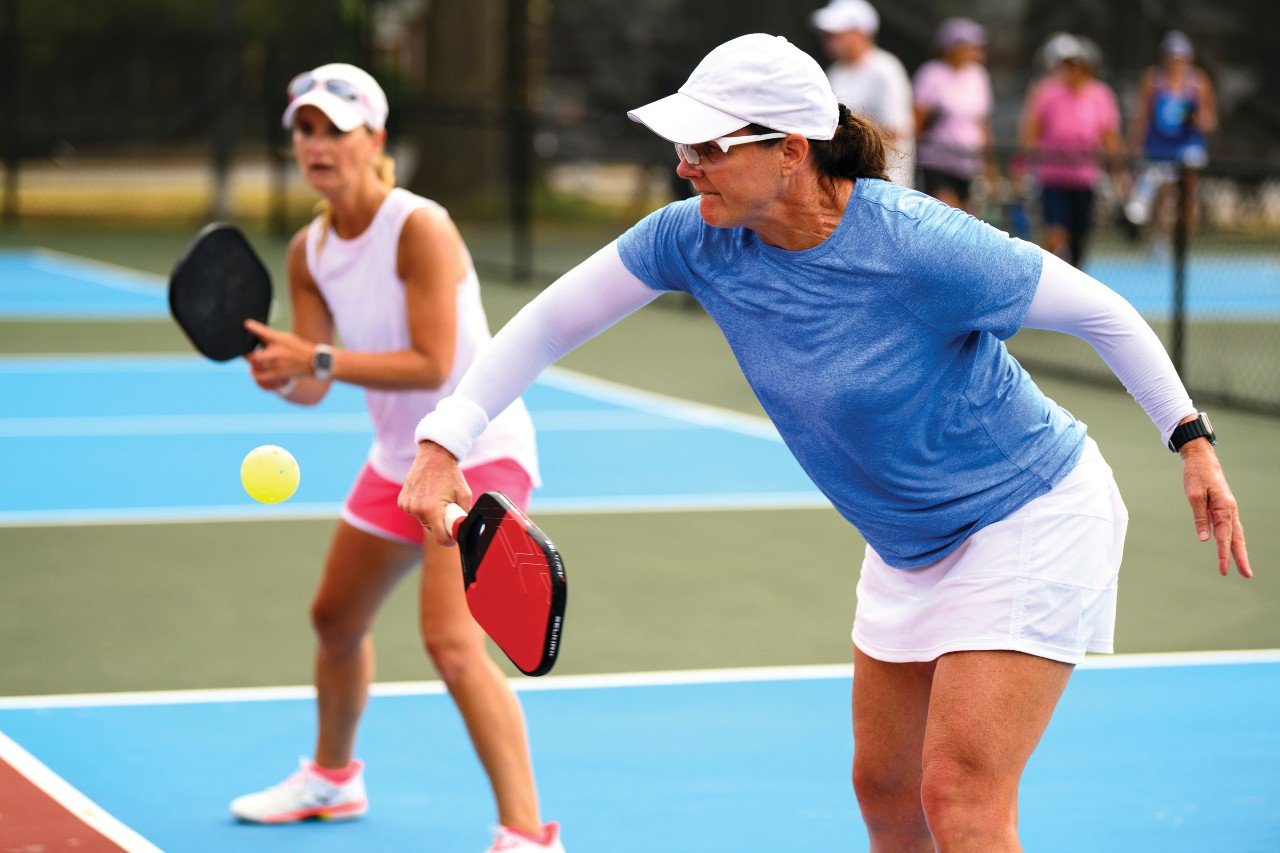 Choosing the Right Pickleball Paddles for Beginners